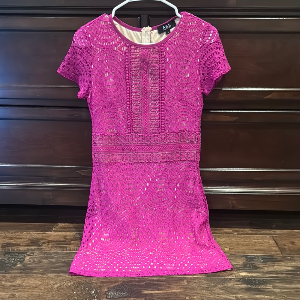 AB Studio Pink Sheath Dress Crew Neck Short Sleeve